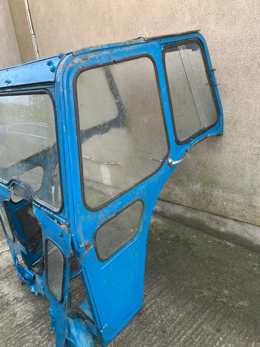 Ford 3000 cab - Image 3