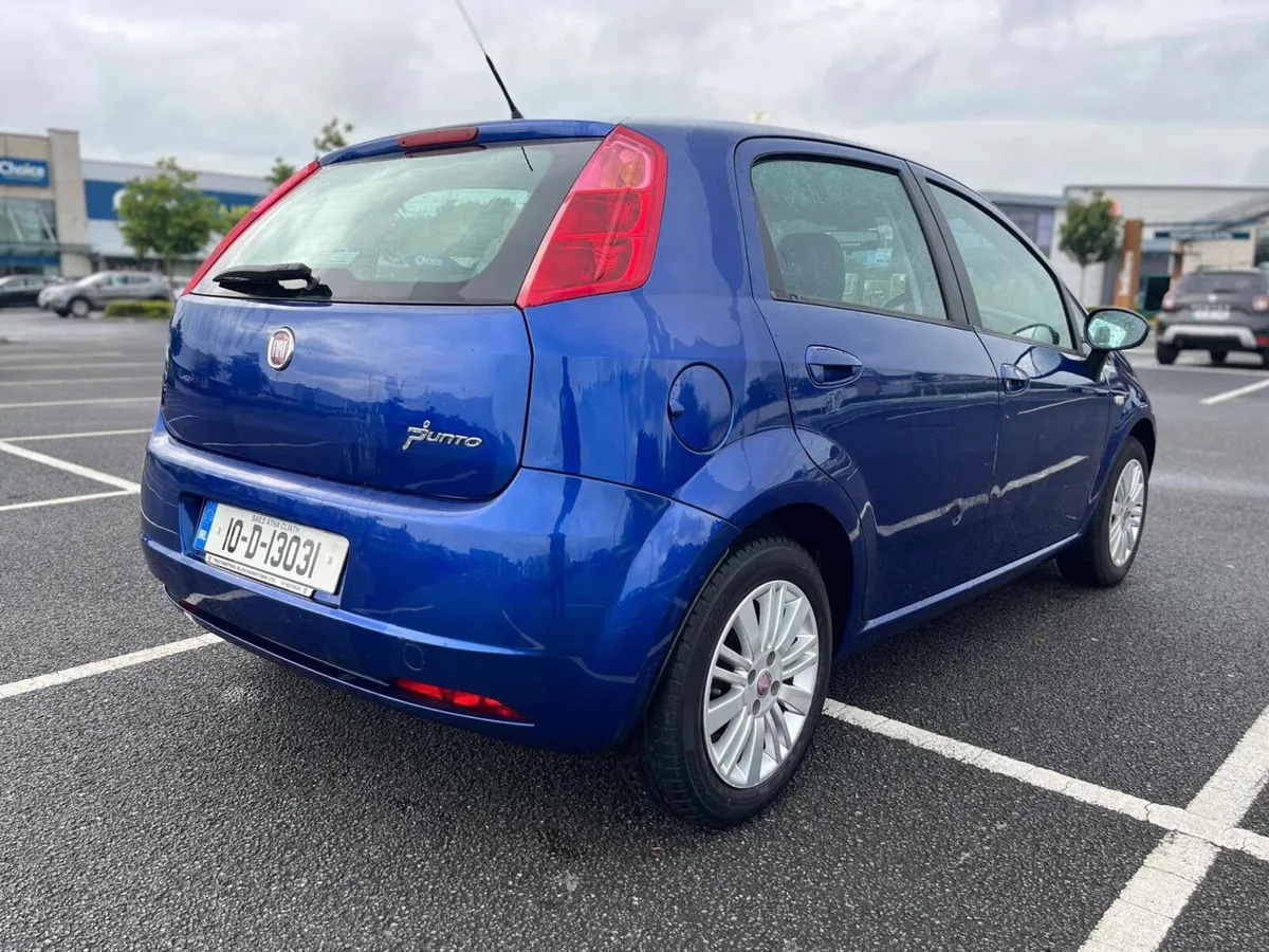 Fiat Punto *LOW MILEAGE *NCT *UPGRADED RADIO - Image 3