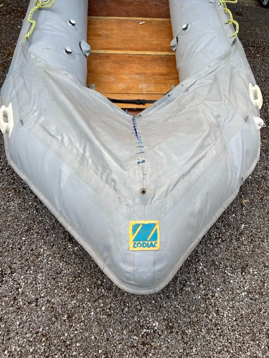Zodiac 22ft inflatable  30hp Honda - Image 1