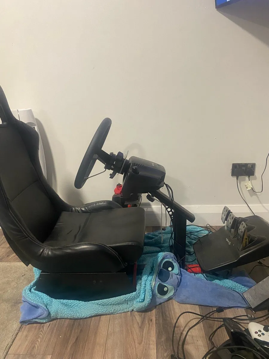 Car simulator - Image 2