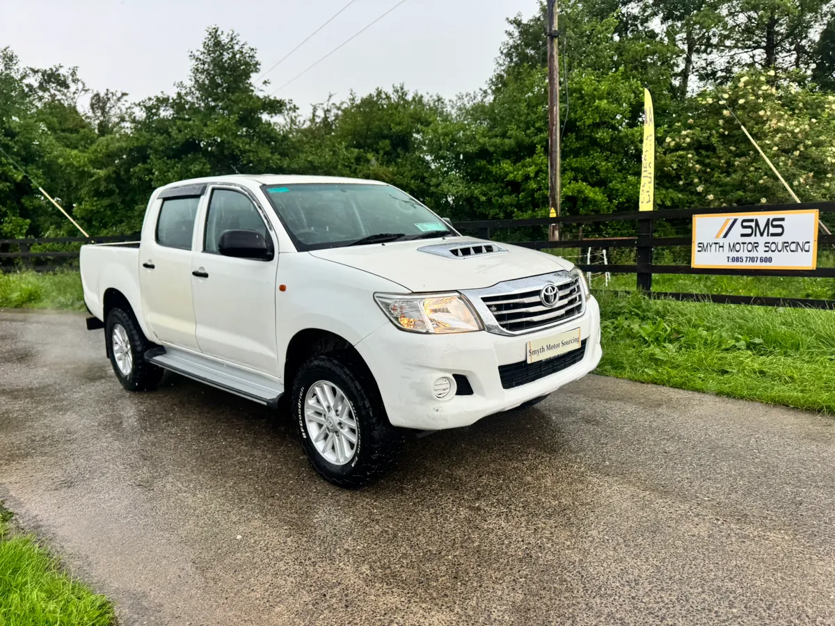 2012 Toyota Hilux 2.5L D4D*****BARGAIN - Image 2