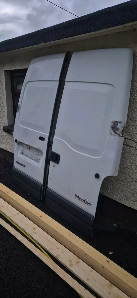 Renault Master II - Image 1