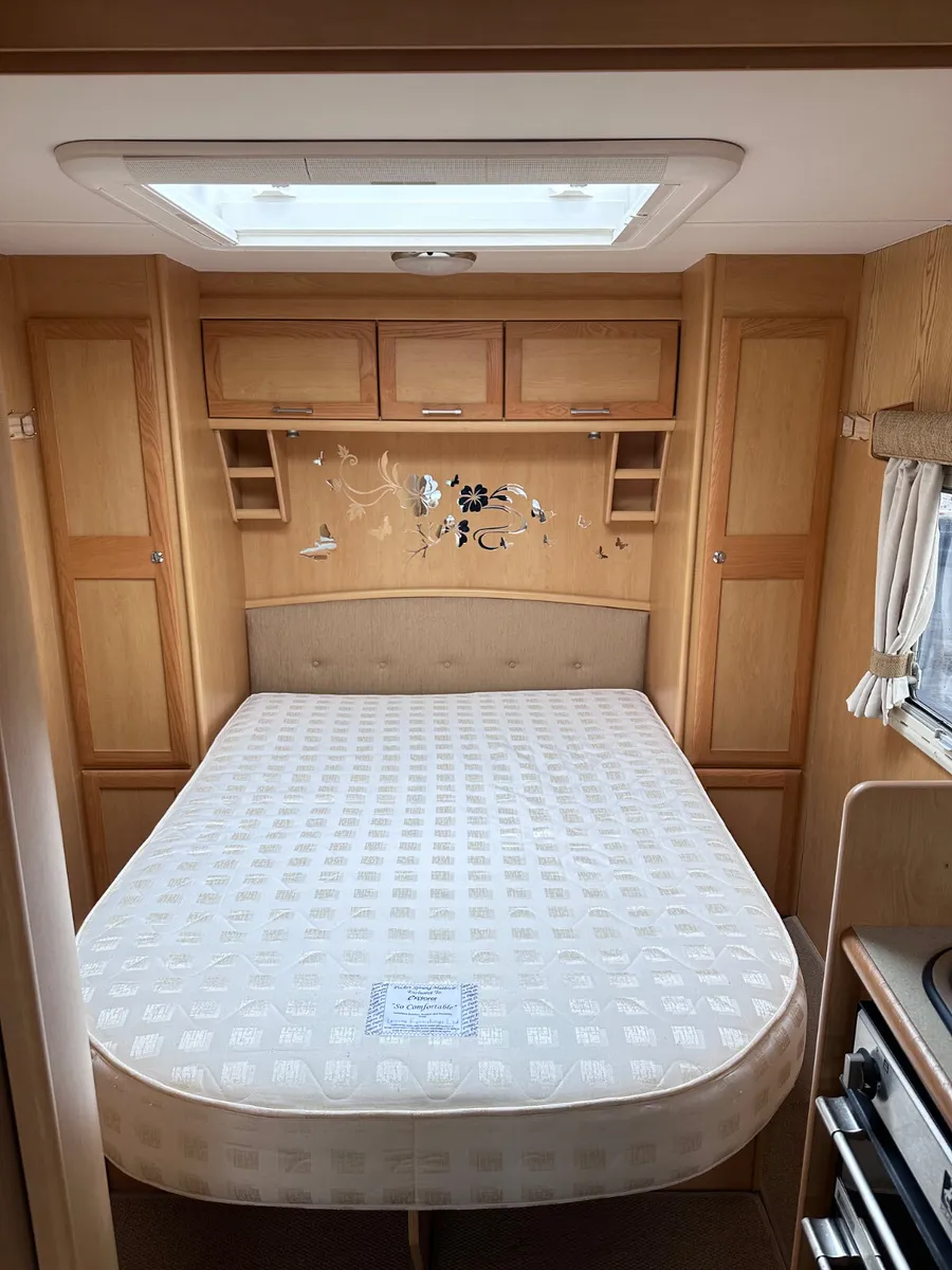 ✨STUNNING ELDDIS ODYESSY 4 BERTH ISLAND BED✨ - Image 4
