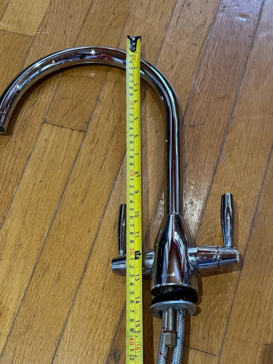 Kitchen tap - Image 1