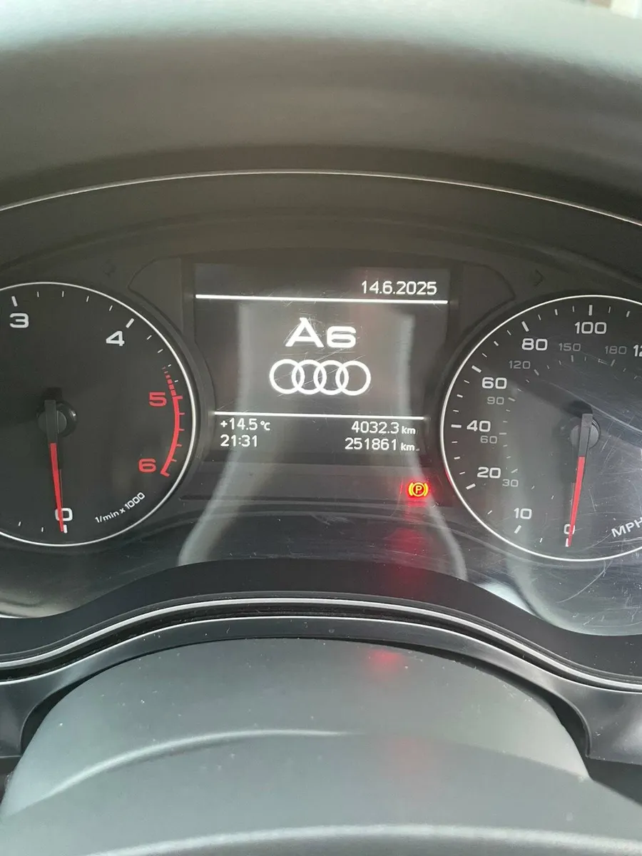 2012 Audi A6 Estate 2.0 TDI SÉ 175BPH AUTO - Image 3