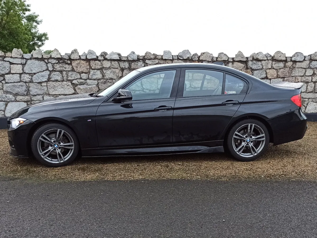 151 BMW 318d M-Sport Manual - Image 4