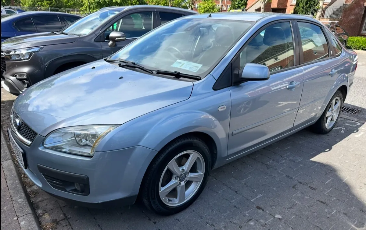 Ford Focus 2006 Automatic - Image 4