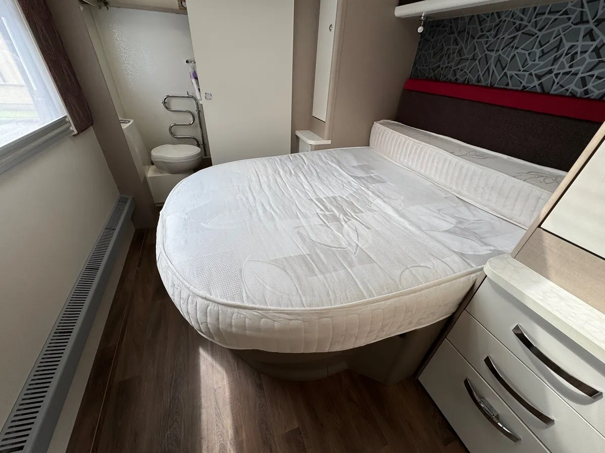 Caravan mattress island bed 133cm width - Image 1