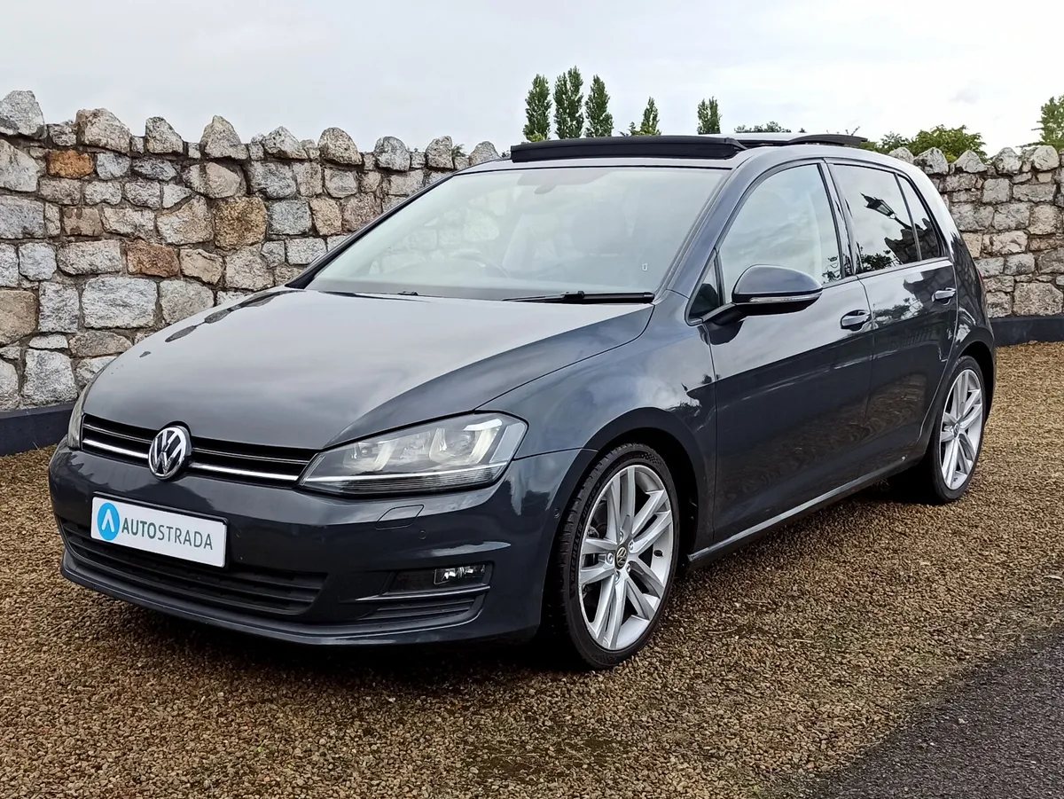 151 VW Golf 1.4TFSI GT Edition Pan Roof - Image 3
