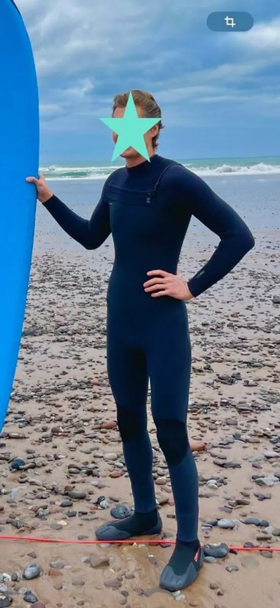ONeill Surf or Sup Wetsuit Mens 5-4mm Size M (Tall) - Image 1