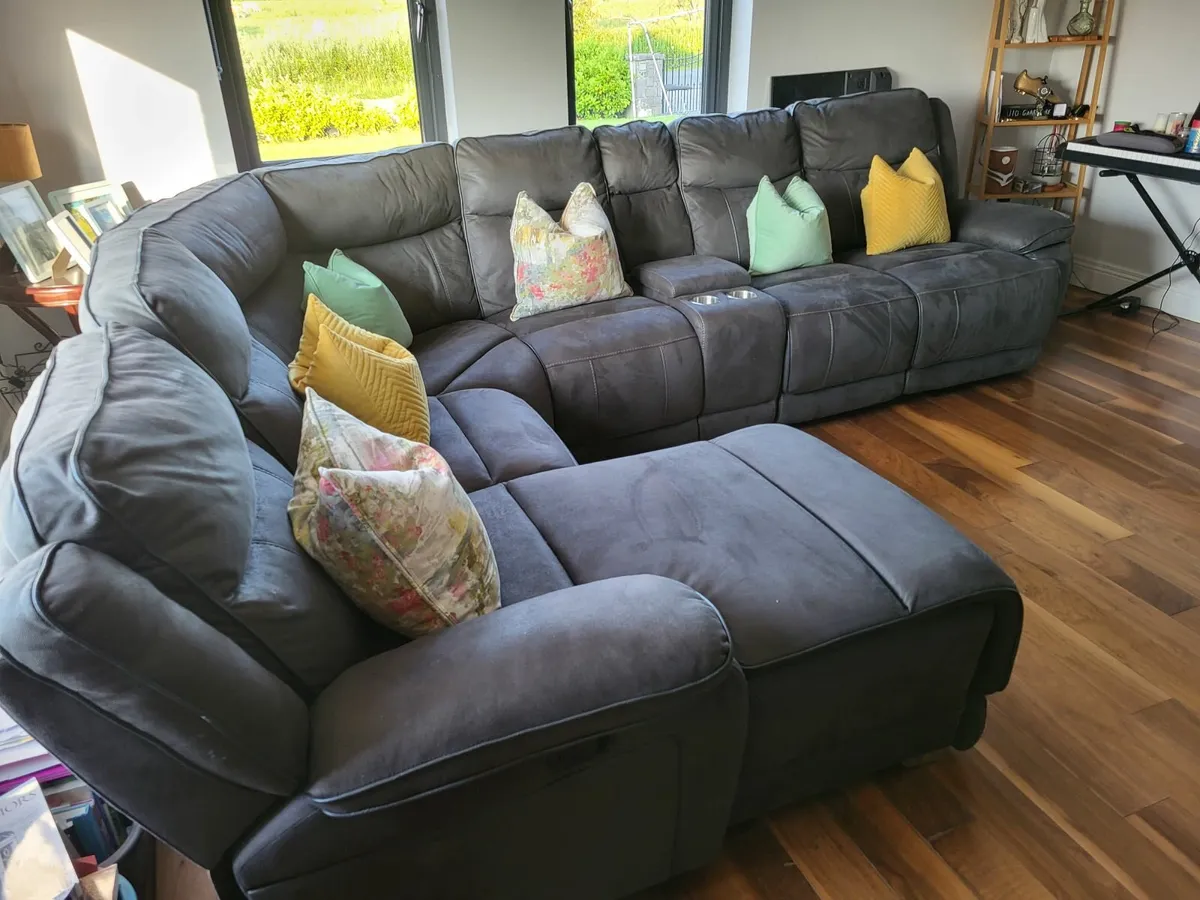 Sofa - Image 2