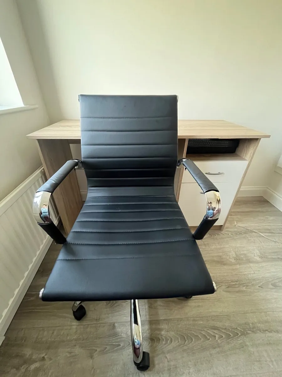 Office Chair - Image 3
