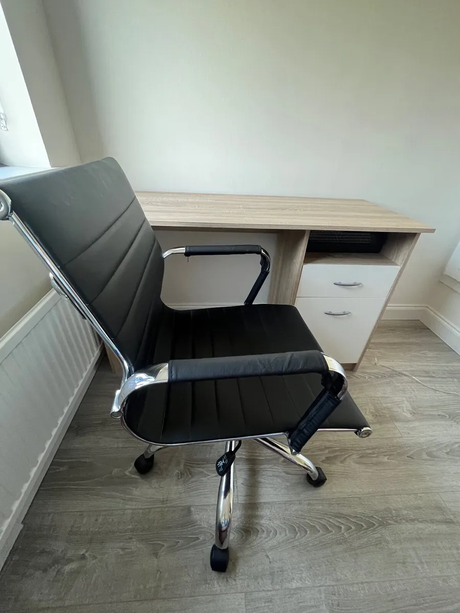 Office Chair - Image 4