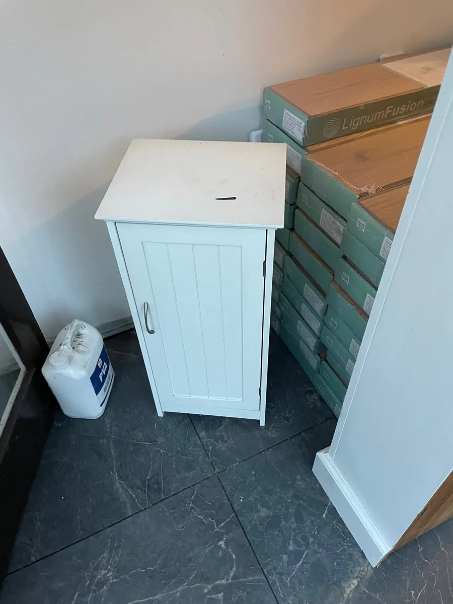 Under sink bathroom cabinet - Image 1