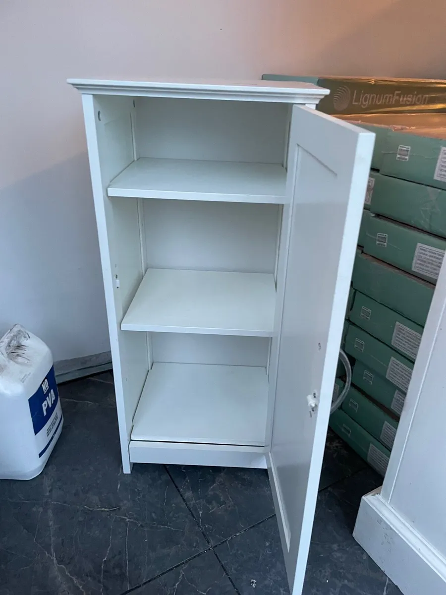 Under sink bathroom cabinet - Image 4