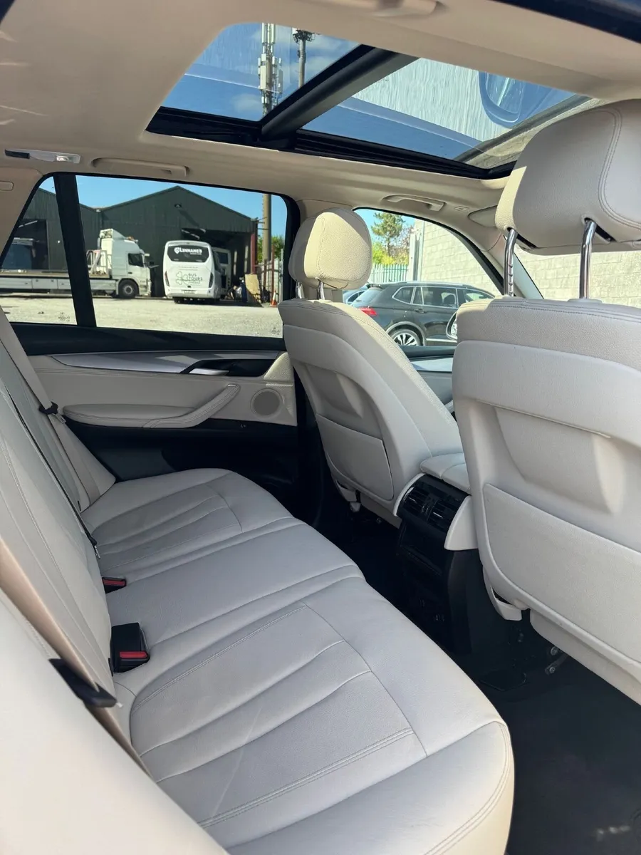 BMW X5 2015 - ONLY 89,000km - Image 3