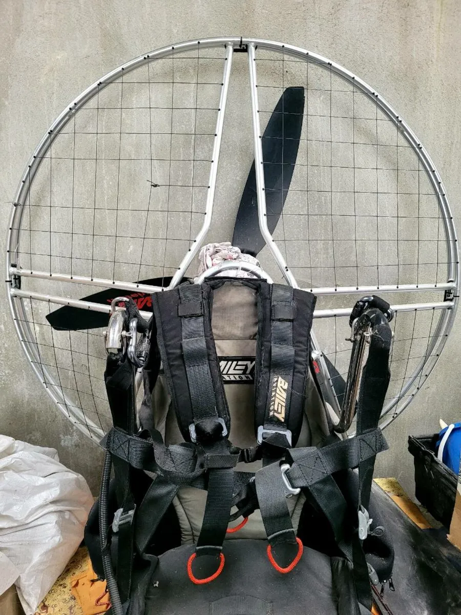 Paramotor - Image 1