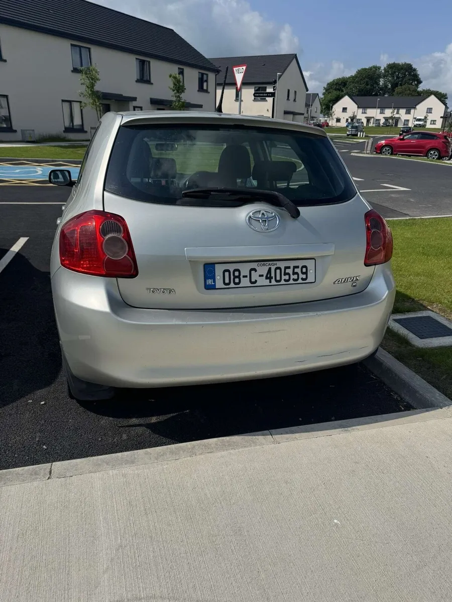 Toyota auris 2008 - Image 2