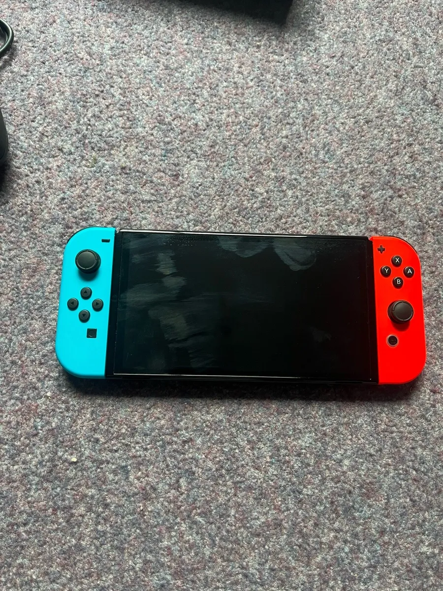 Nintendo Switch Oled - Image 3