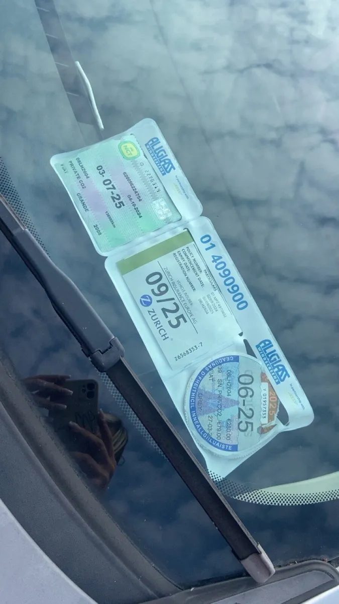 Car - Image 3