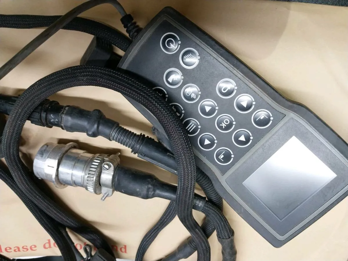 Control monitor for massey 3130 baler