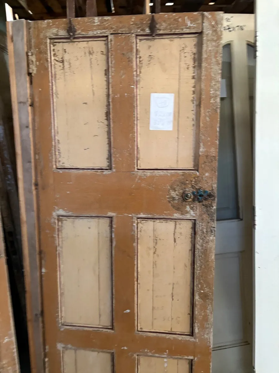 Vintage 6 panel doors - Image 4