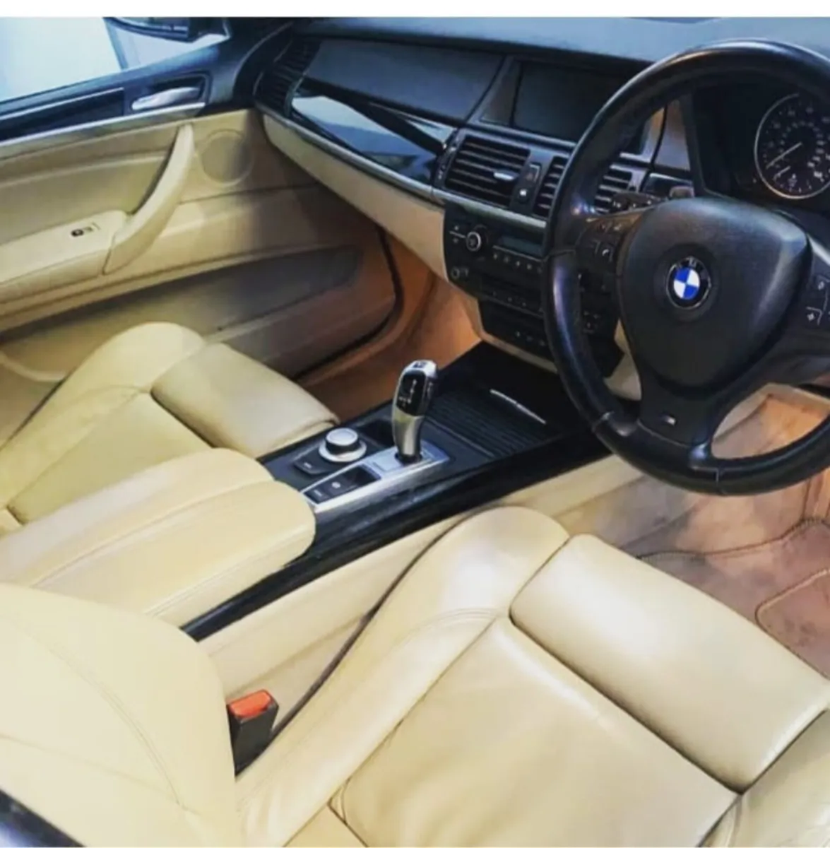 BMW X5 - Image 1