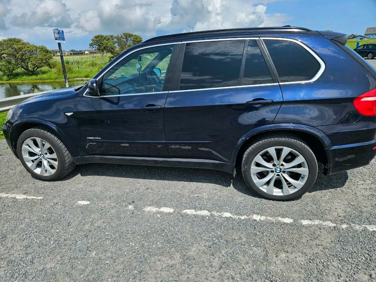 BMW X5 - Image 2