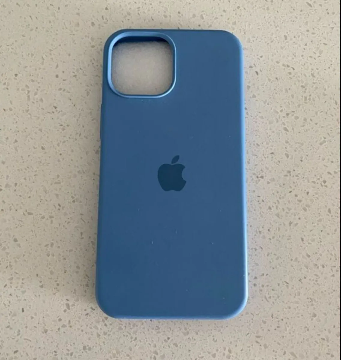 Brand New iPhone Case 12/13 mini..