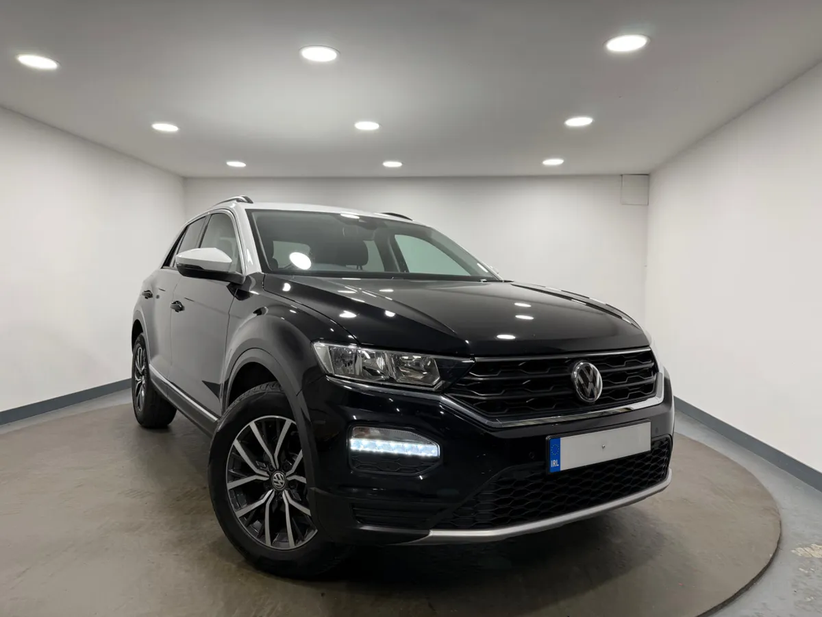2019 Volkswagen T-Roc 1.6 TDI Design - Image 3