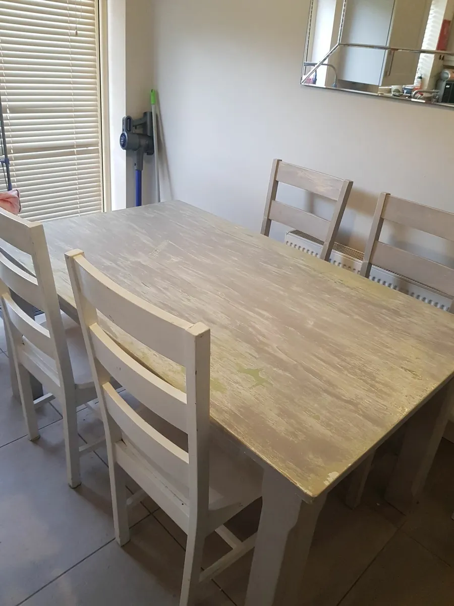 Kitchen Table &  4 Chairs - Image 2