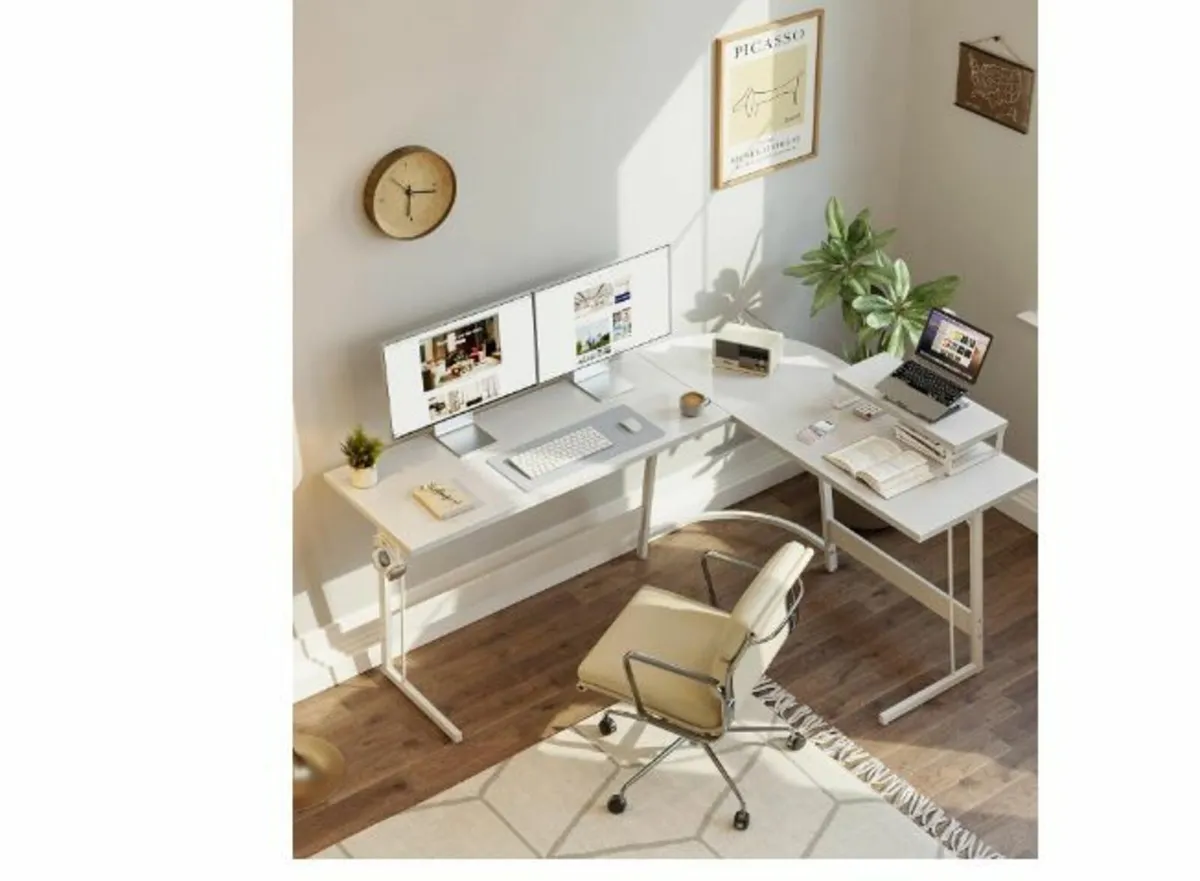 Gaming Table Corner Desk 120 x 120 cm - Image 2