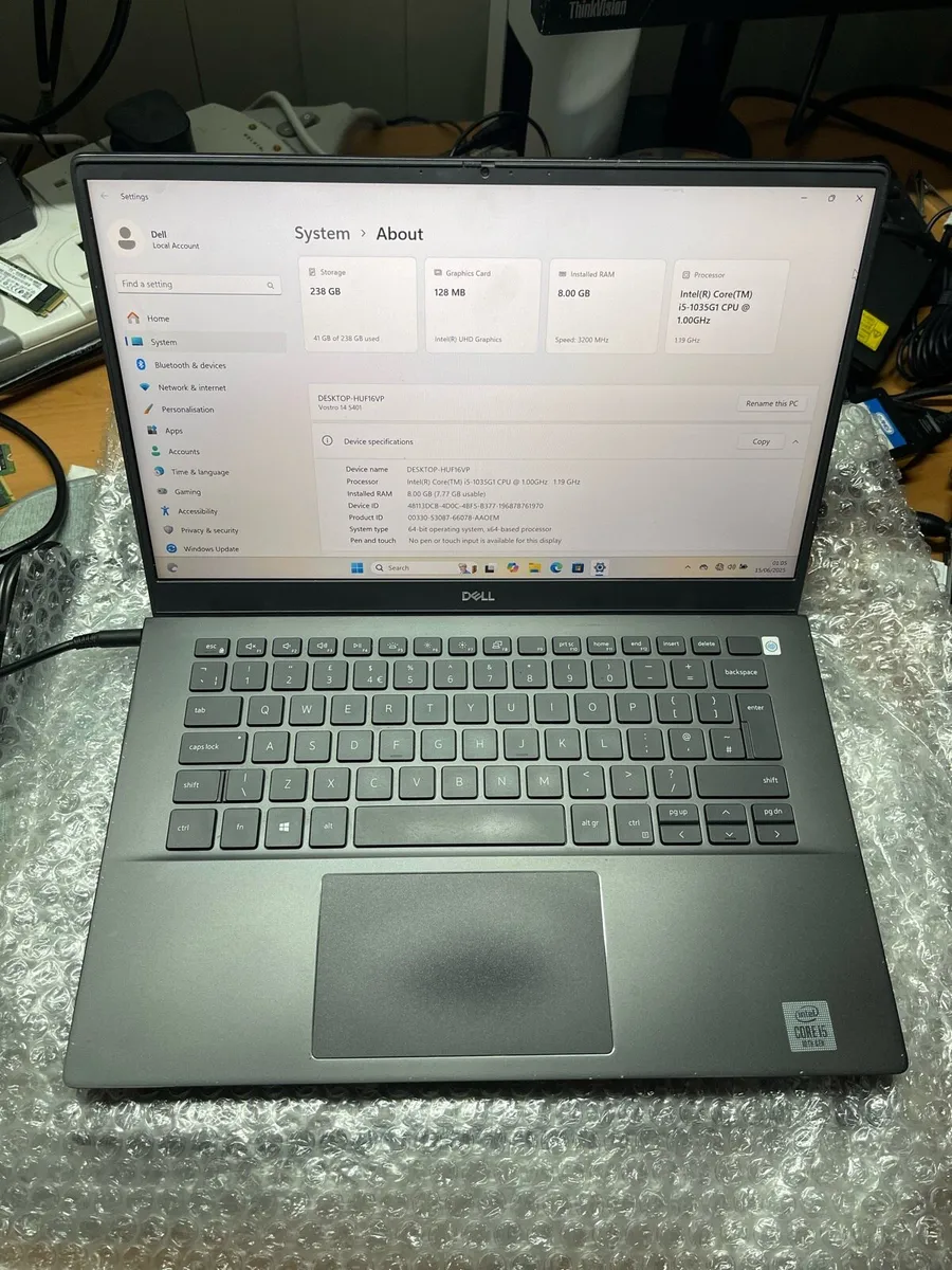 Dell Vostro i5 10th generation w11 - Image 1