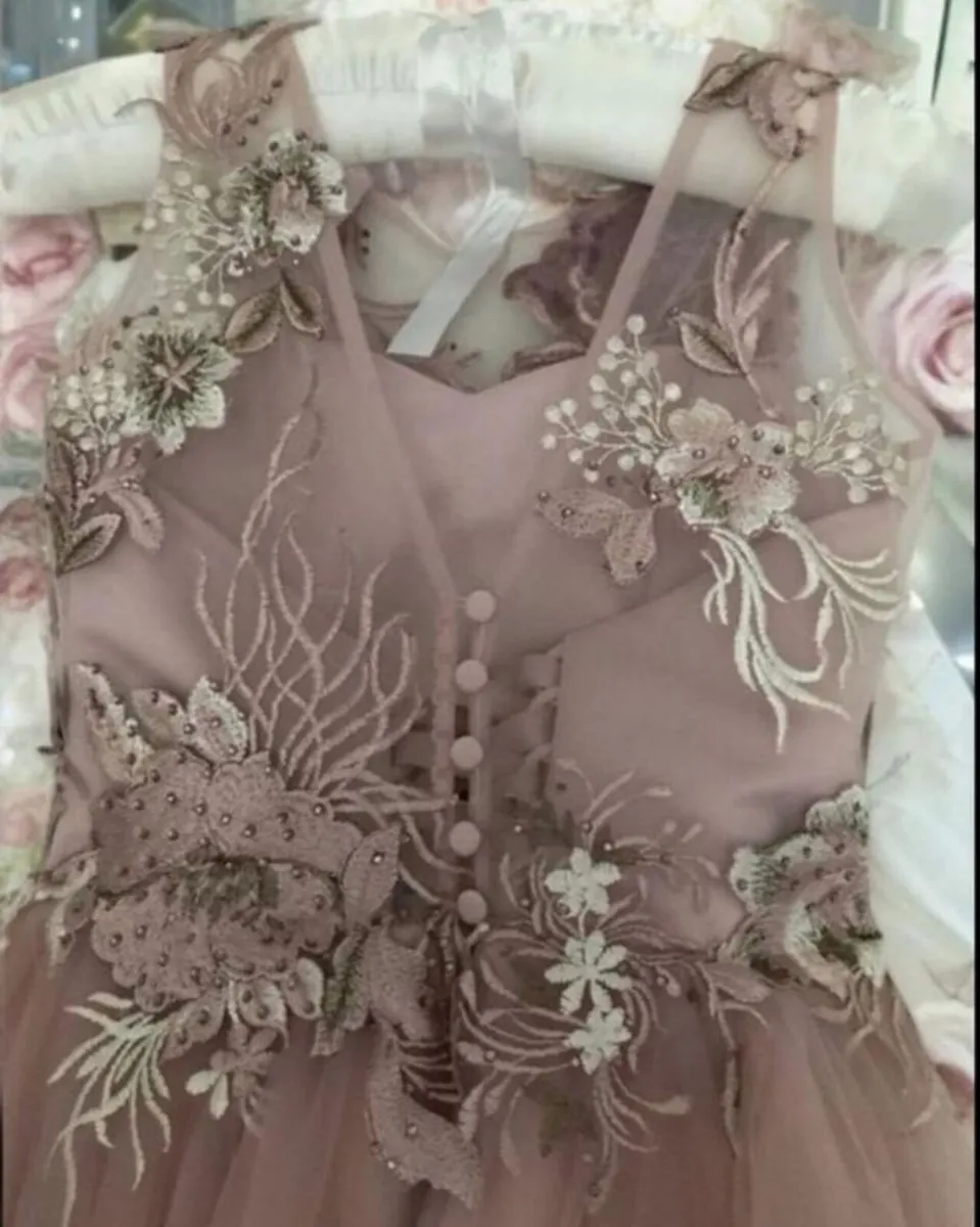 Brand New Ladies Occasion Dress UK.10.. - Image 4