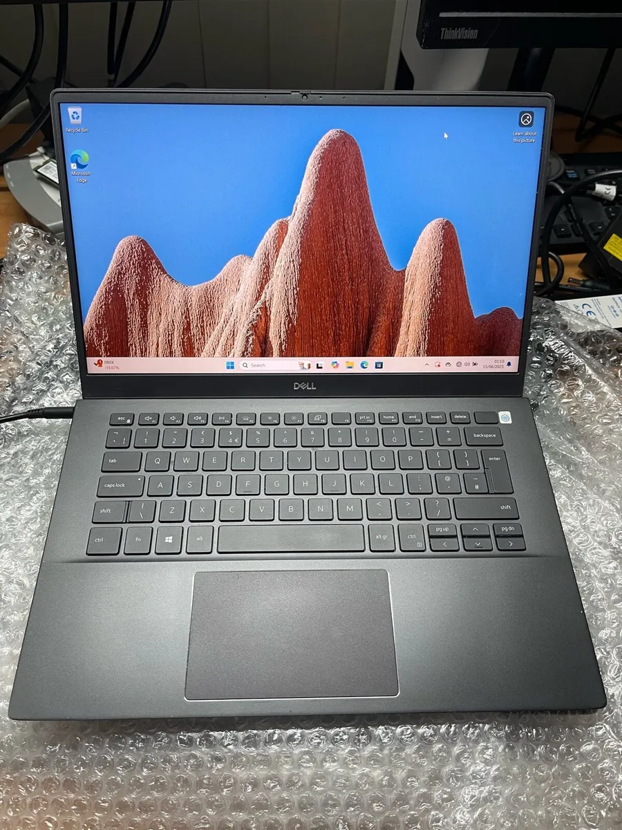 Dell laptop i5 16gb 256 win 11 pro - Image 1