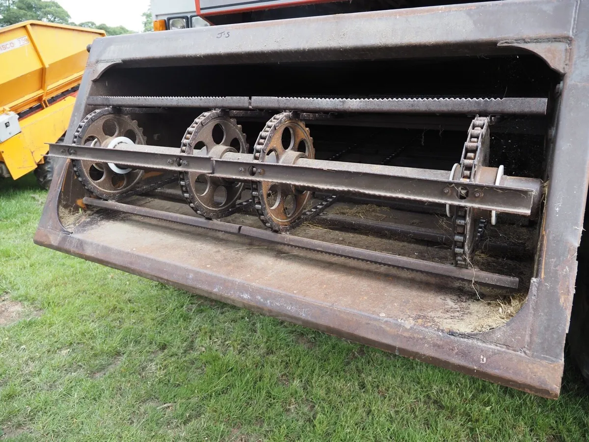 Massey Ferguson - Image 3