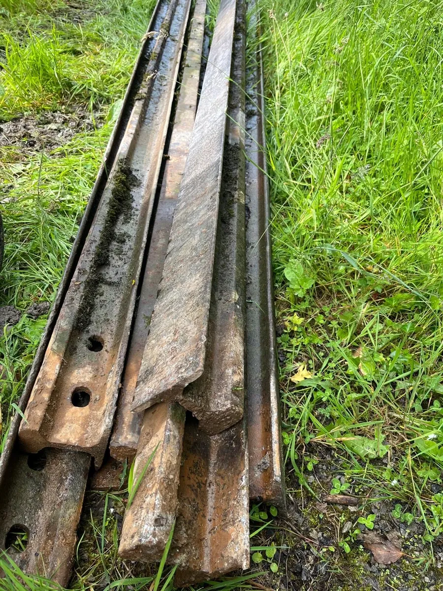 Steel Railway Tracks x6 - Image 4