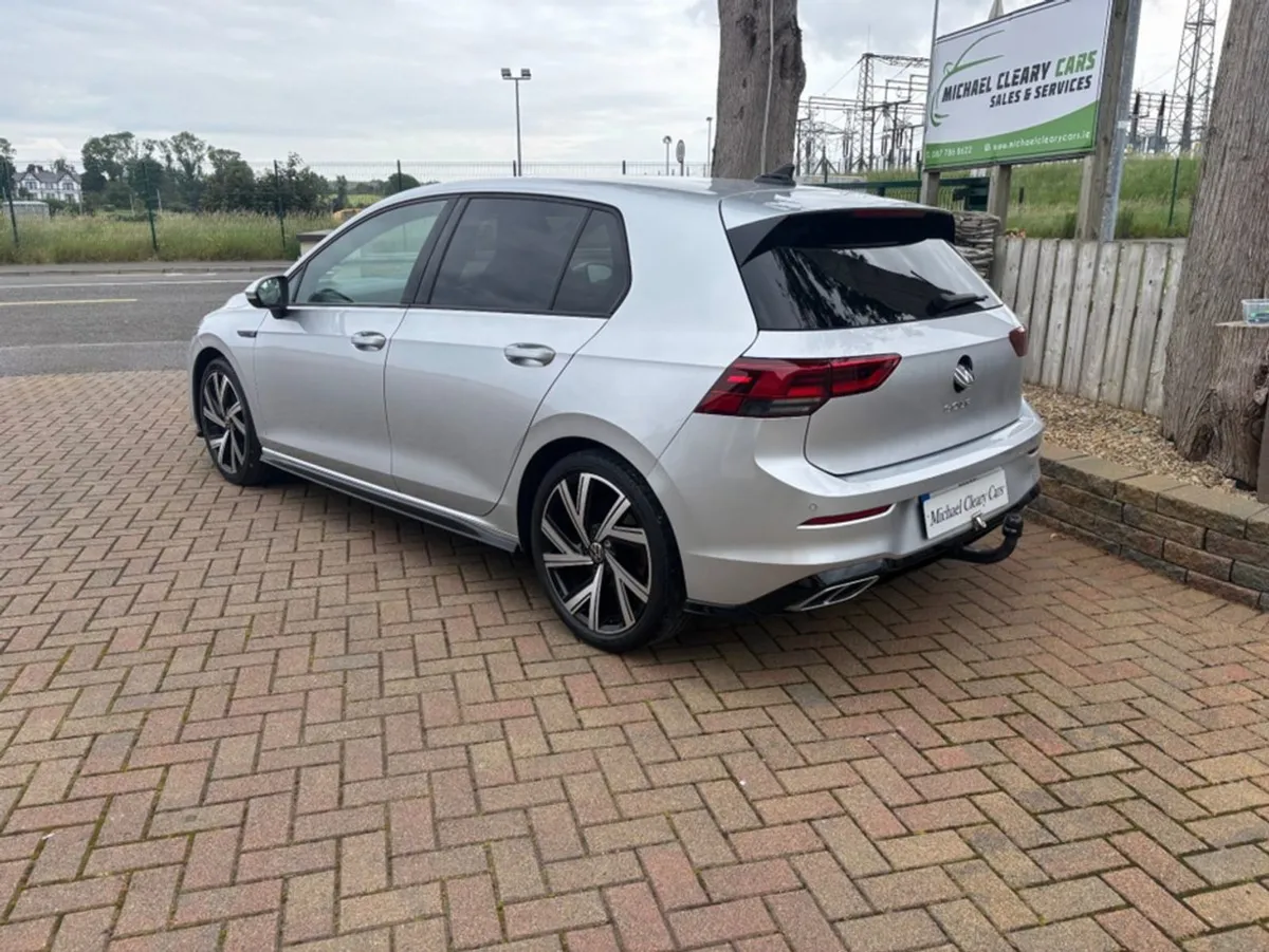 Volkswagen Golf R-line 1.5 TSI 130HP 5DR - Image 4