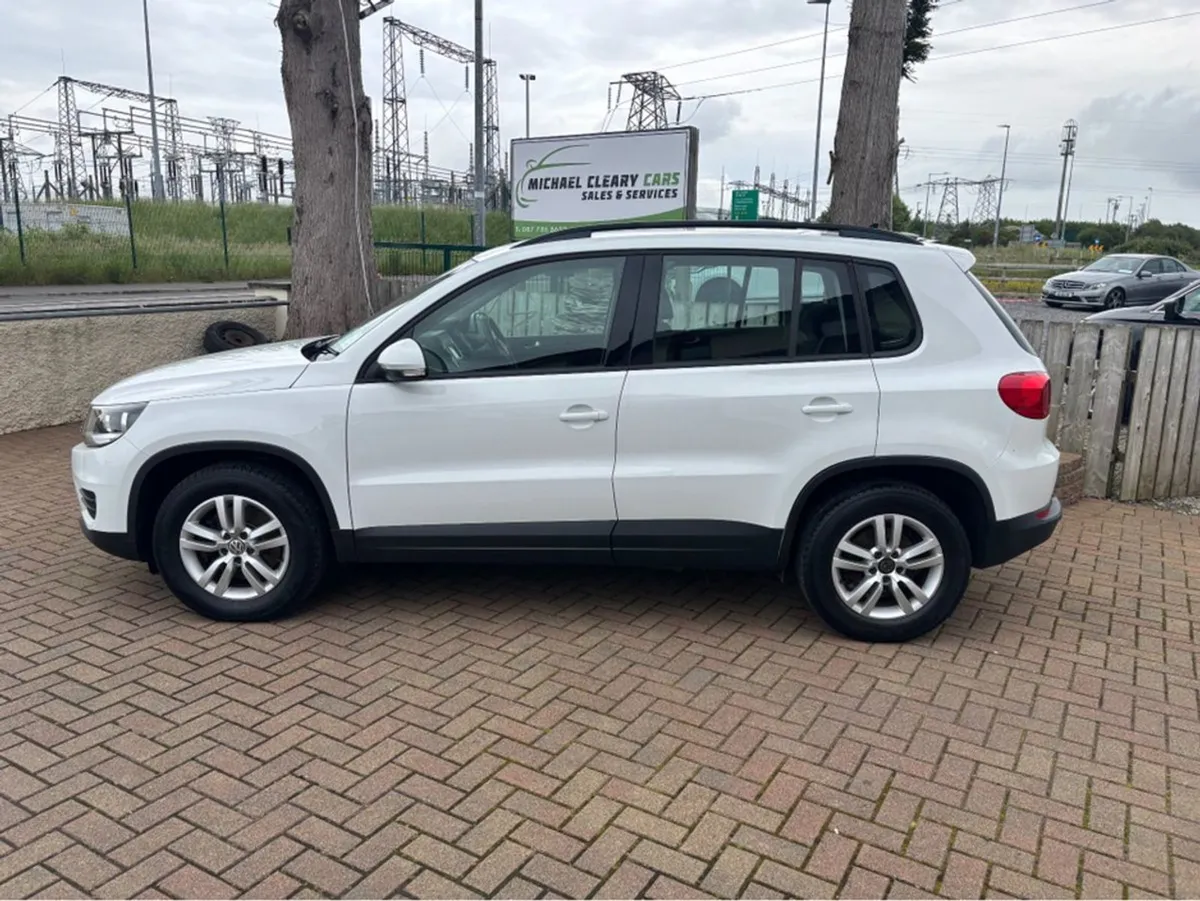 Volkswagen Tiguan 2.0 TDI S Bluemotion Technology - Image 3