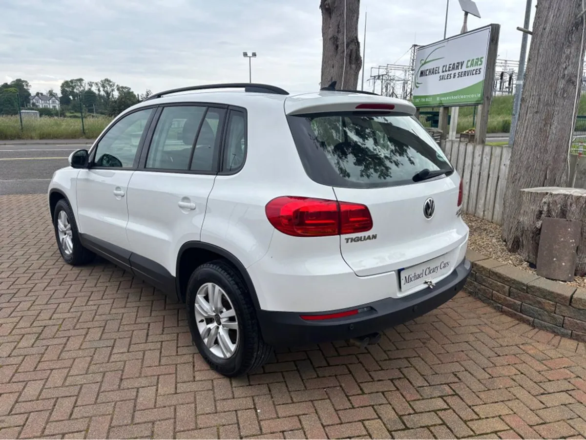 Volkswagen Tiguan 2.0 TDI S Bluemotion Technology - Image 4
