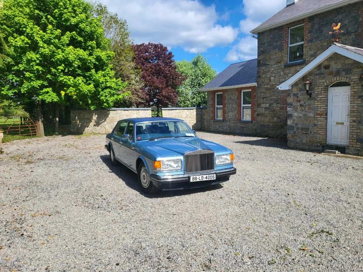 Rolls royce - Image 1