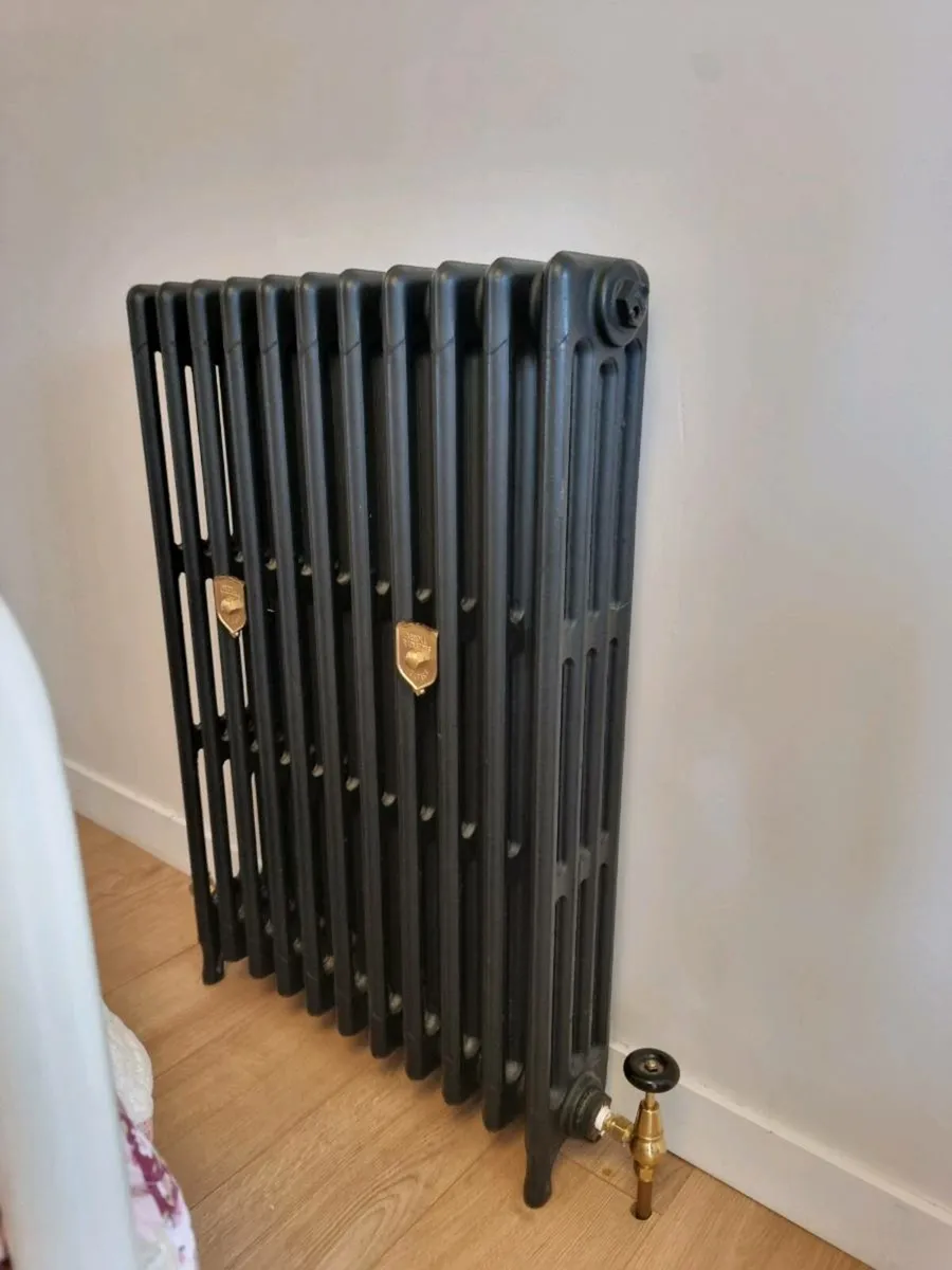 Cast iron radiators 🔥 Fully restored - Image 1