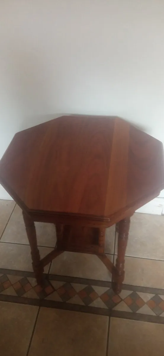Stunning Antique Edwardian Octagonal Table - Image 2