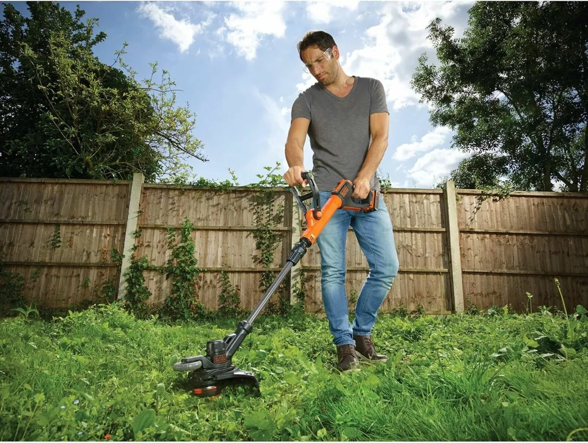 Grass String Trimmer, 18V Cordless, 28cm Cutting - Image 3