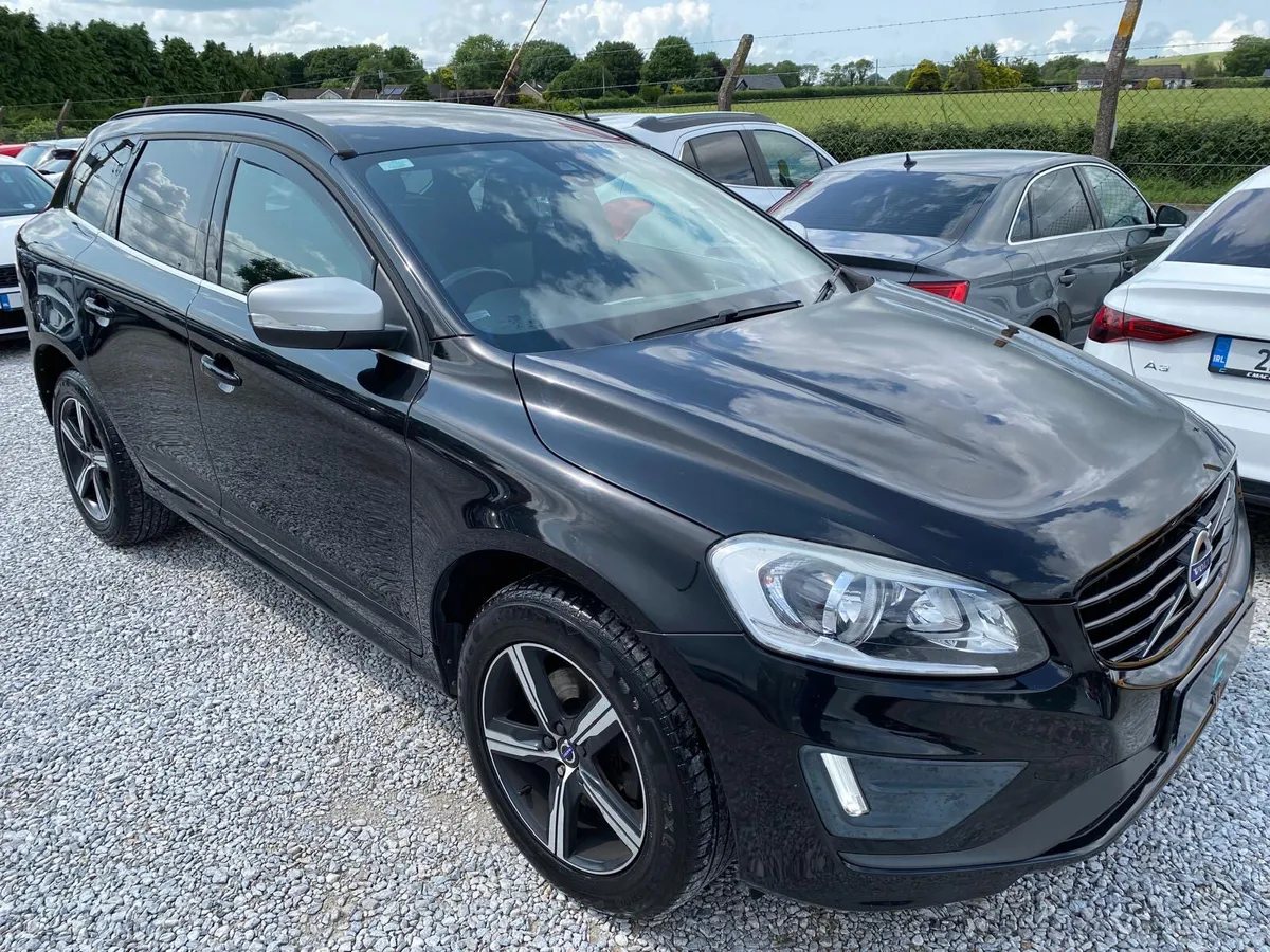 Volvo XC60 R-Design - Image 2