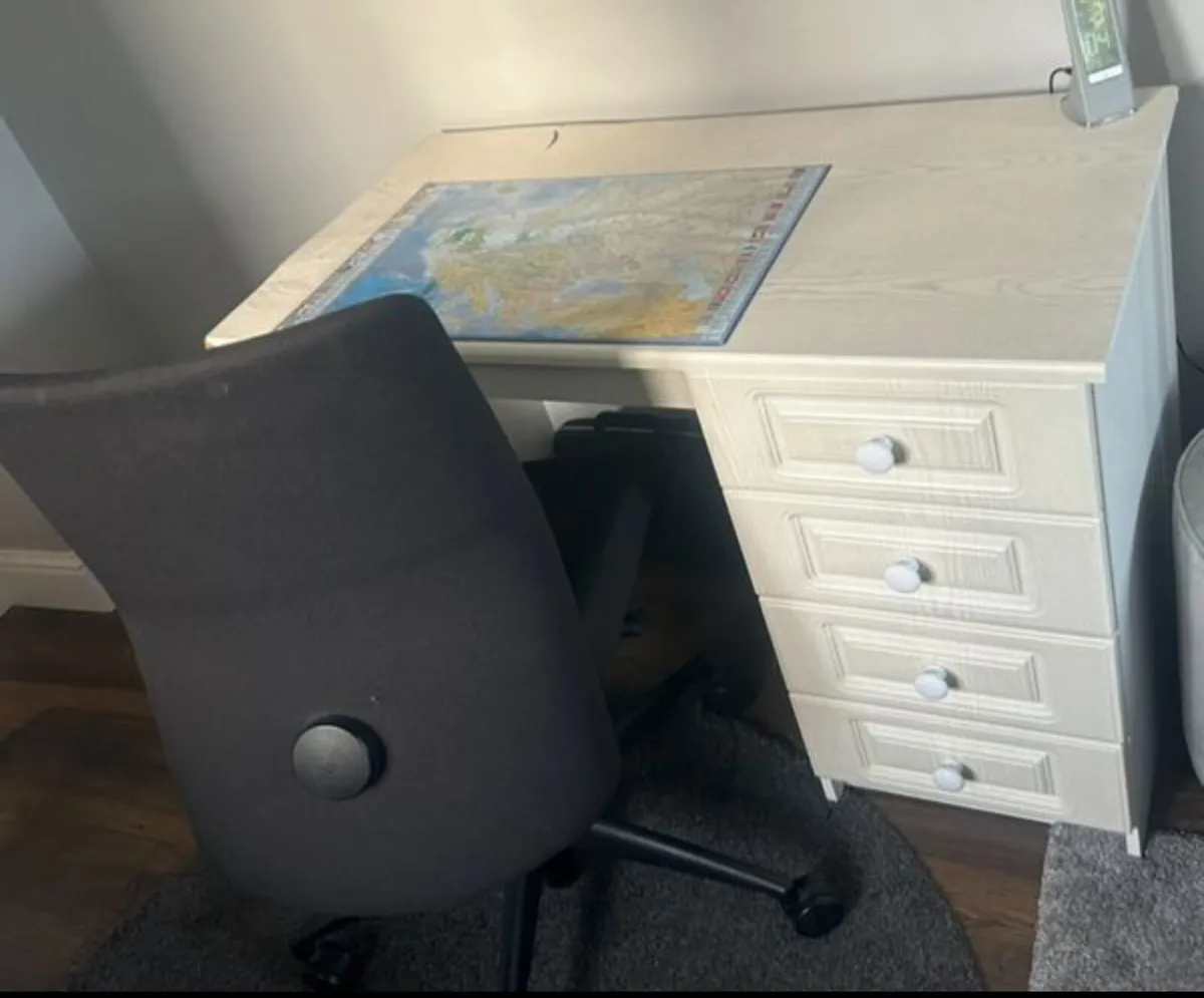 Desk and office chair