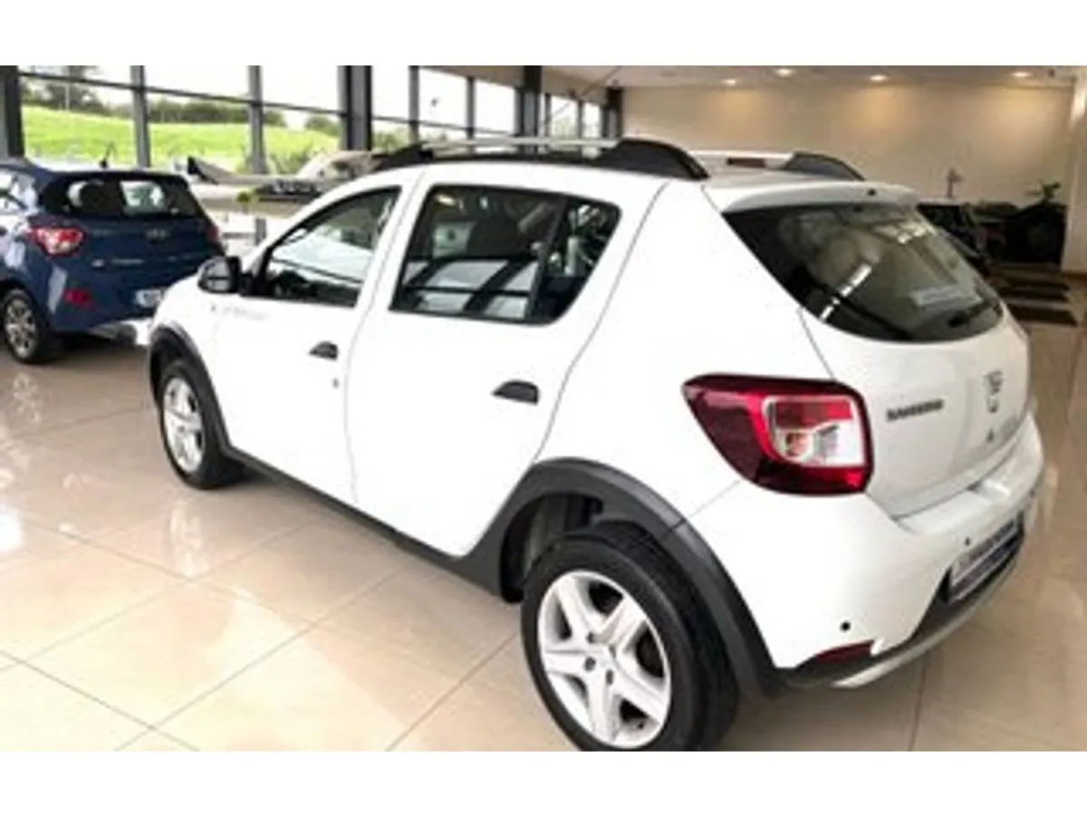 Dacia Sandero Stepway Stepway HIi Spec . 1.5 DCI - Image 3