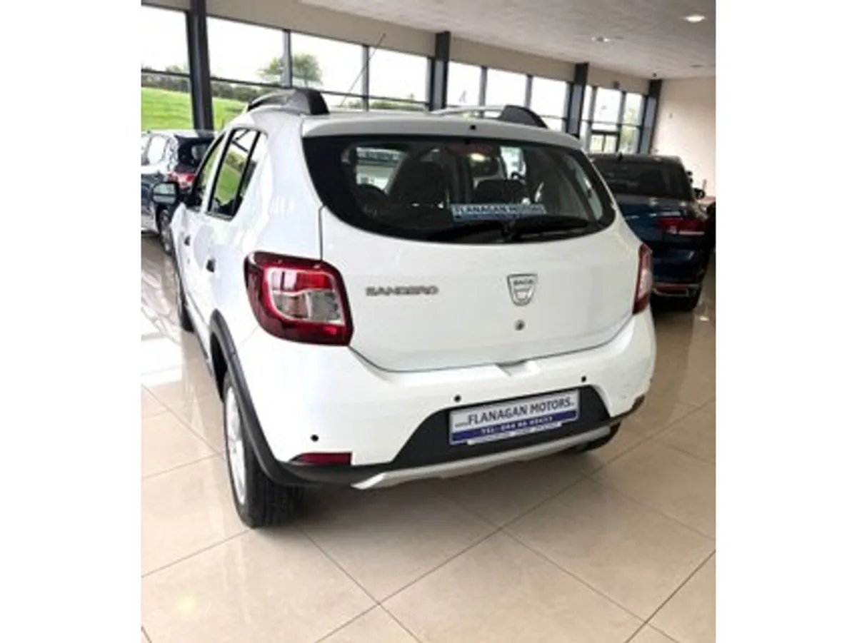 Dacia Sandero Stepway Stepway HIi Spec . 1.5 DCI - Image 4