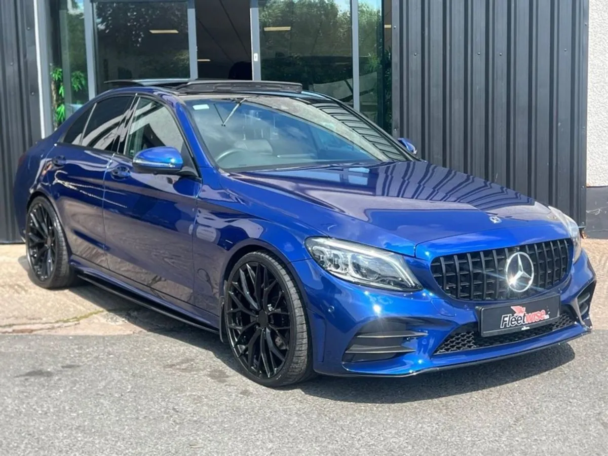 Mercedes-Benz C-Class 2.0 C220d AMG Line (premium - Image 2