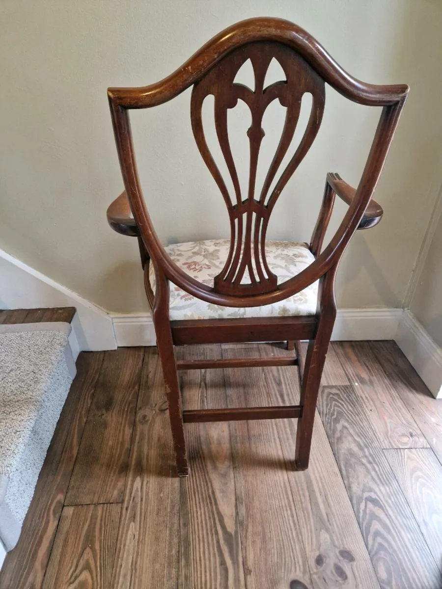 Chair - Image 4